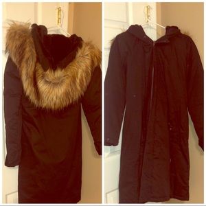 Warm faux fur inside black parka coat